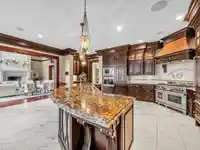 13790 MARINE DRIVE - thumbnail 7