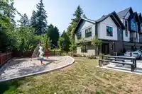 7 1959 165A STREET - thumbnail 30