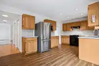 1 12923 17 AVENUE - thumbnail 14