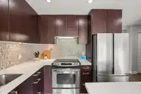 209 15735 CROYDON DRIVE - thumbnail 15