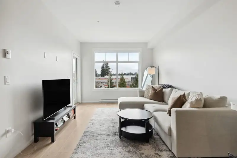 403 3315 148 STREET - photo 1 of 21