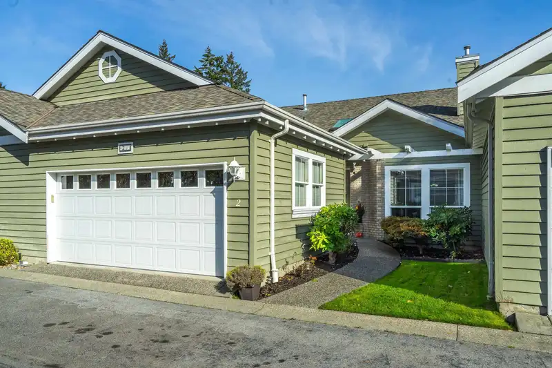 2 1711 140 STREET - photo 2 of 37