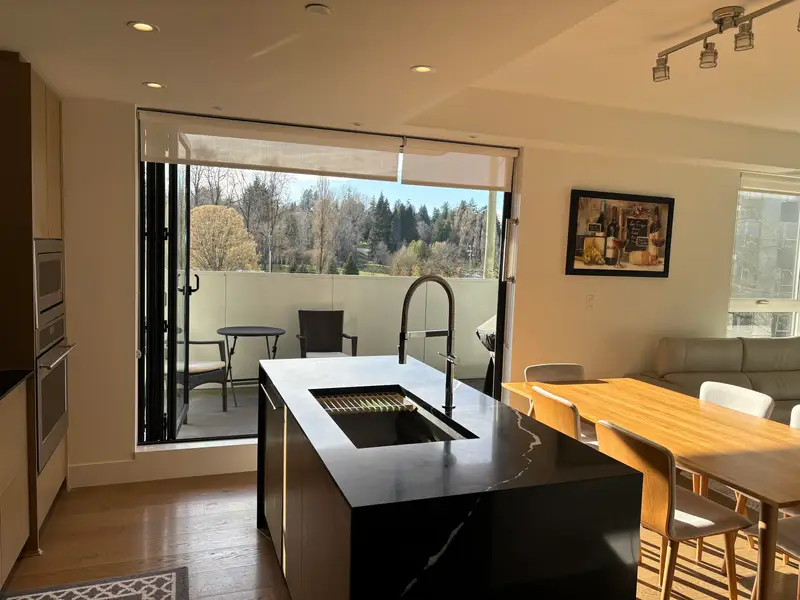 302 5089 QUEBEC STREET - photo 4 of 16