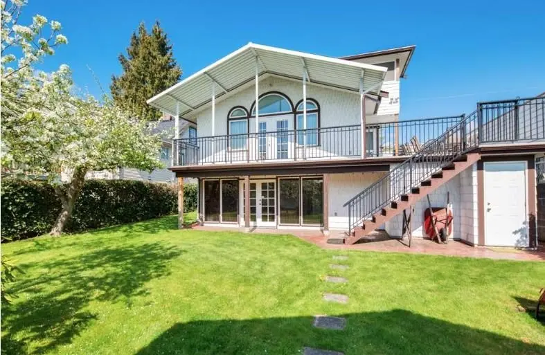 8134 14TH AVENUE - photo 3 of 19