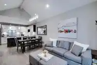110 2853 HELC PLACE - thumbnail 8