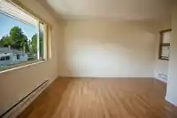 1469 MERKLIN STREET - thumbnail 17