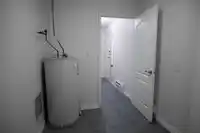 1469 MERKLIN STREET - thumbnail 6