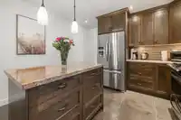 859 HABGOOD STREET - thumbnail 8