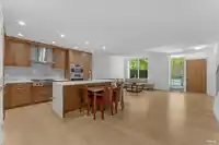 TH8 1439 GEORGE STREET - thumbnail 2