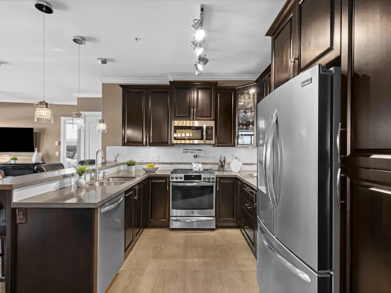 514 32445 SIMON AVENUE - photo 2 of 20