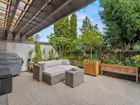 1483 MERKLIN STREET - thumbnail 1