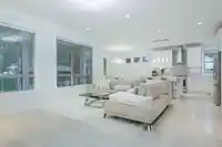 17447 0A AVENUE - thumbnail 5