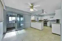 13058 MARINE DRIVE - thumbnail 7