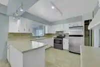 13058 MARINE DRIVE - thumbnail 10