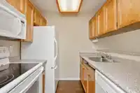105 2239 152 STREET - thumbnail 8
