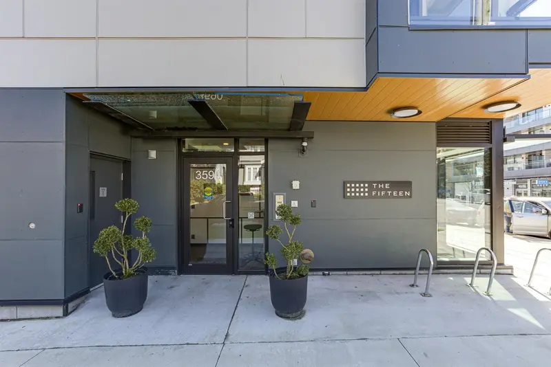 308 3590 W 39TH AVENUE - photo 3 of 4