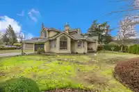 2443 150 STREET - thumbnail 3