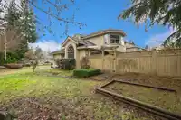 2443 150 STREET - thumbnail 6