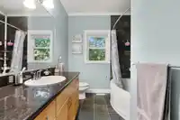2440 124B STREET - thumbnail 26