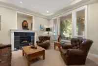 2440 124B STREET - thumbnail 4