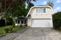 16281 11 AVENUE - thumbnail 3