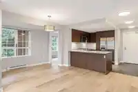 205 2940 KING GEORGE BOULEVARD - thumbnail 14