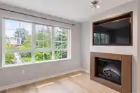 205 2940 KING GEORGE BOULEVARD - thumbnail 9