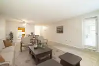 212 15255 18 AVENUE - thumbnail 8