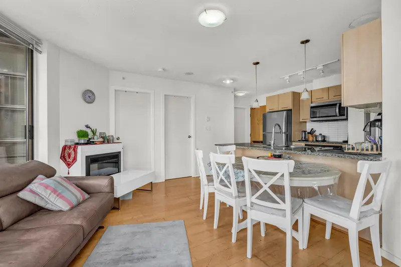 2502 1199 SEYMOUR STREET - photo 4 of 23