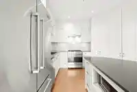 213 14855 THRIFT AVENUE - thumbnail 3