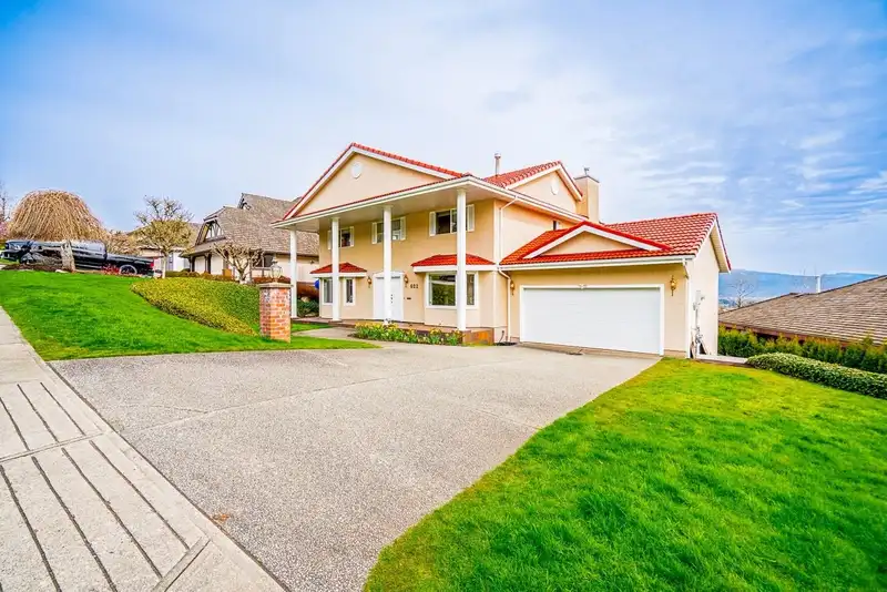 622 CLEARWATER WAY - photo 3 of 25