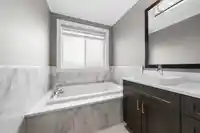 16692 18 AVENUE - thumbnail 16
