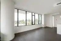 610 1588 JOHNSTON ROAD - thumbnail 7
