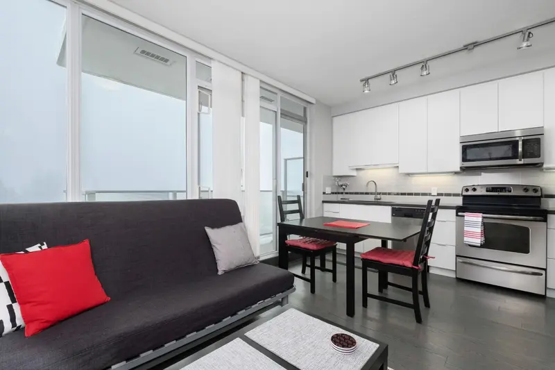 708 9025 HIGHLAND COURT - photo 4 of 21