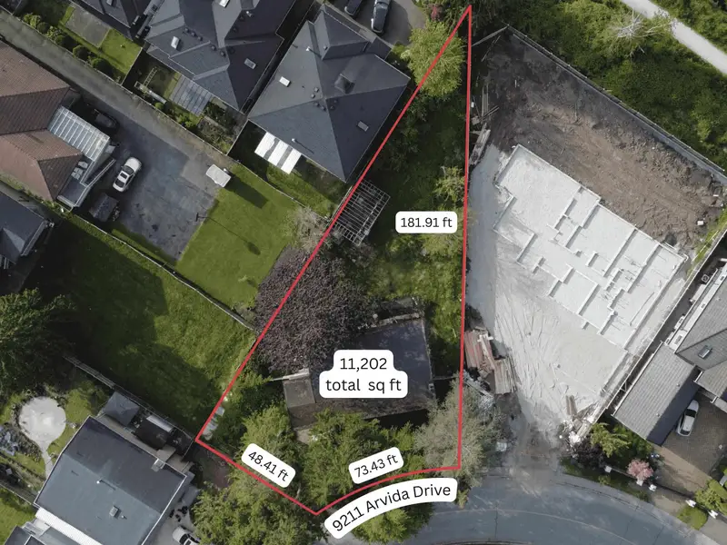 9211 ARVIDA DRIVE - photo 2 of 15