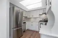 310 1368 FOSTER STREET - thumbnail 12