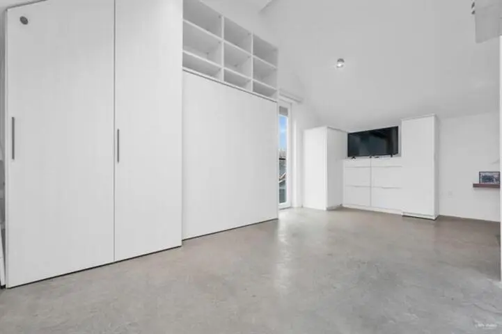 3 829 KEEFER STREET - photo 4 of 17