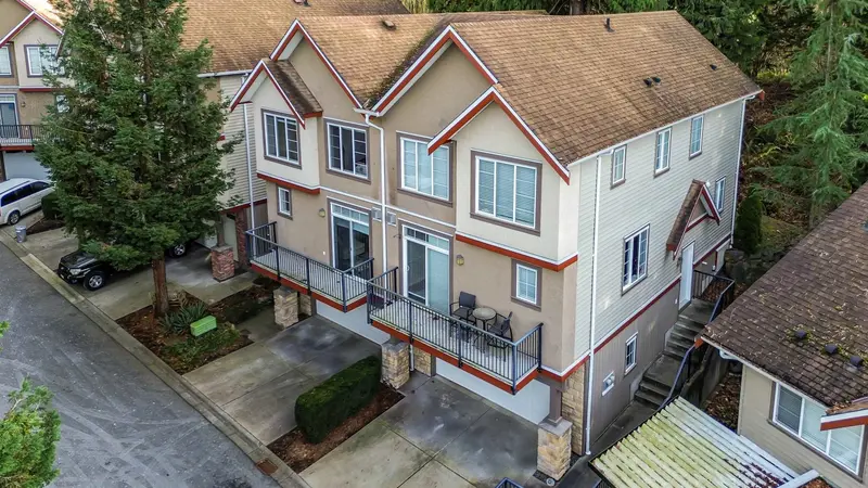 33 35626 MCKEE ROAD - photo 2 of 25