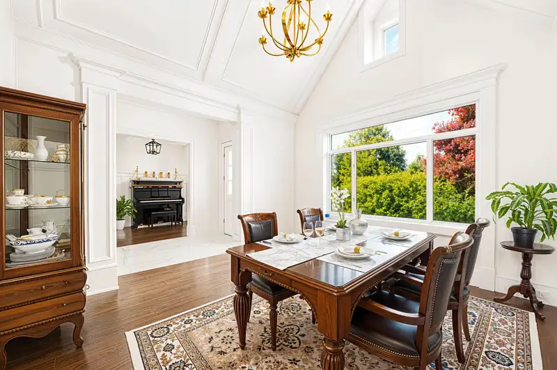 13062 15A AVENUE - photo 2 of 25