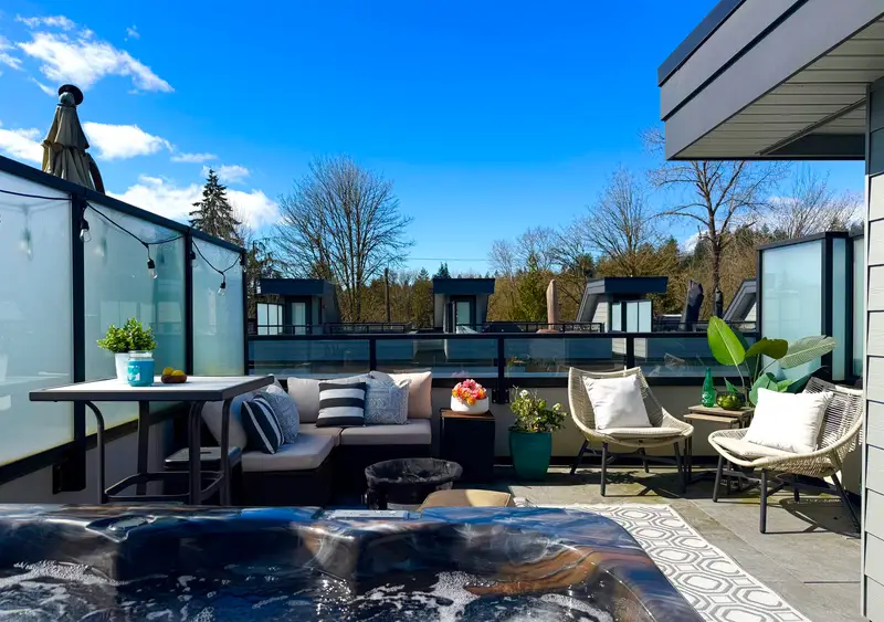 21 856 ORWELL STREET - photo 1 of 25