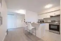 108 15233 PACIFIC AVENUE - thumbnail 3
