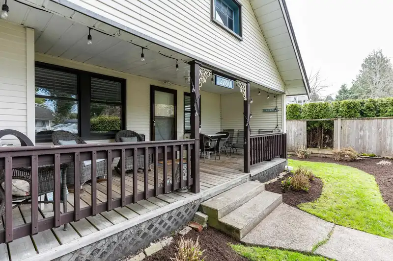 2760 MCBRIDE AVENUE - photo 4 of 35