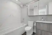 1502 1441 JOHNSTON ROAD - thumbnail 27
