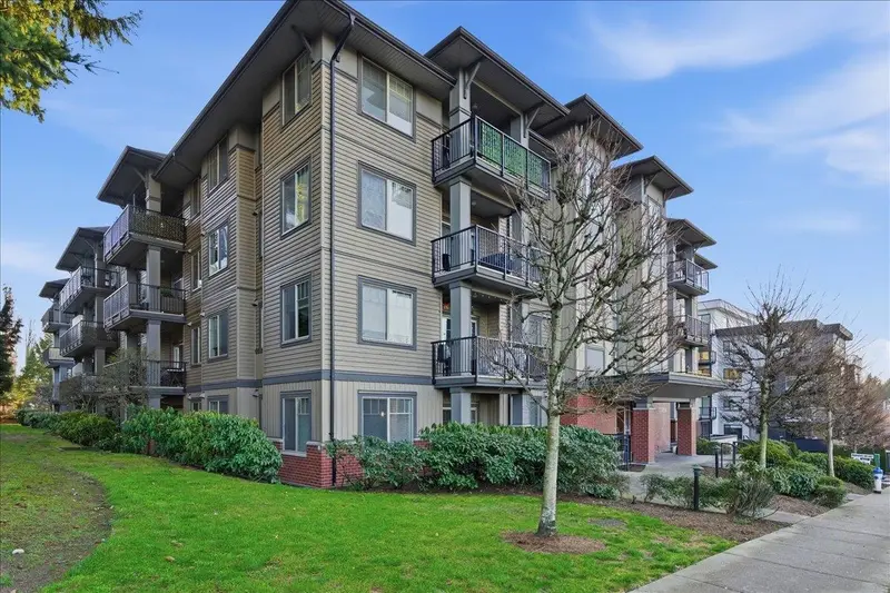 411 33898 PINE STREET - photo 1 of 25