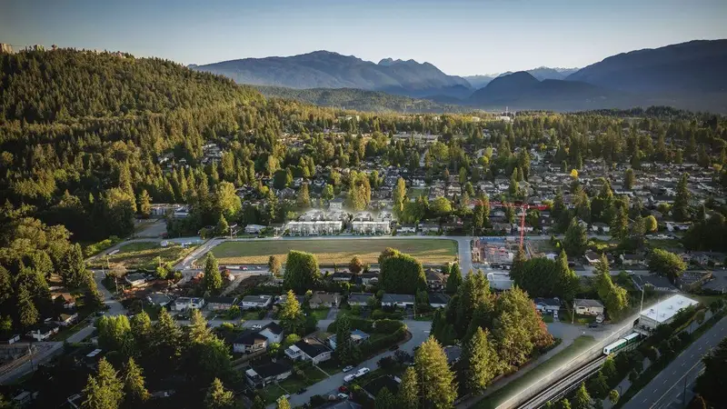 126 601 HARRISON AVENUE - photo 2 of 10