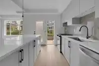 102 3528 146A STREET - thumbnail 6