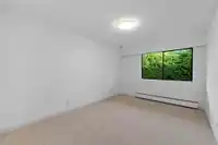 304 1360 MARTIN STREET - thumbnail 13