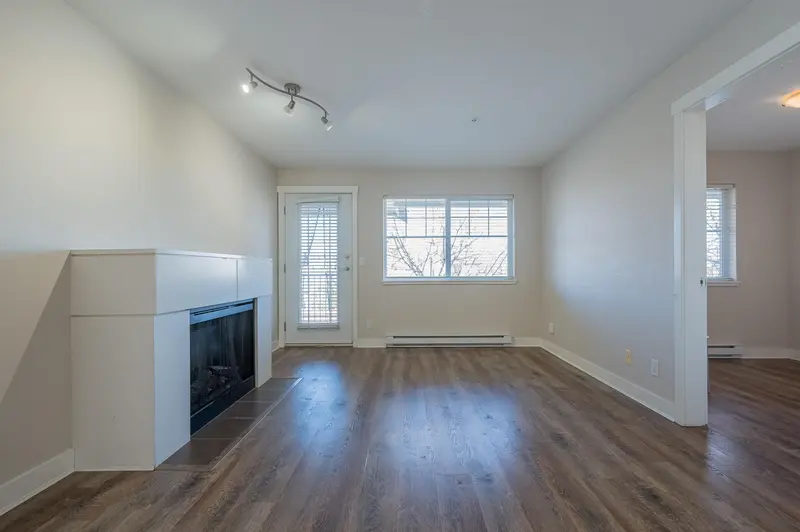 309 19366 65 AVENUE - photo 4 of 25