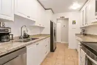 115 1760 SOUTHMERE CRESCENT - thumbnail 5