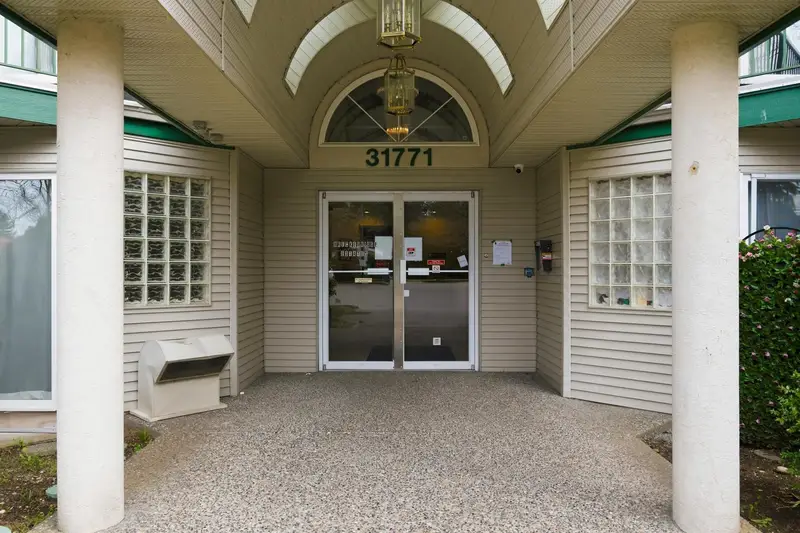 404 31771 PEARDONVILLE ROAD - photo 1 of 25